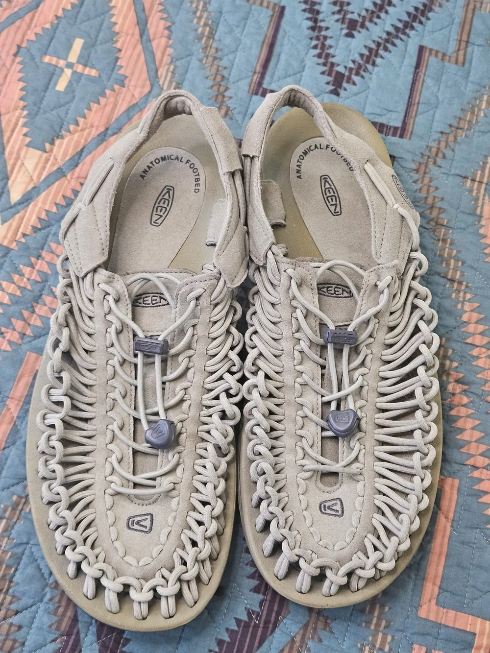Keen UNEEK Sandals in Light‎ Beige